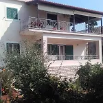 Victoria Apartments